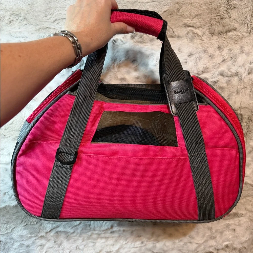 Pet Carrier - Pink and Black NWT